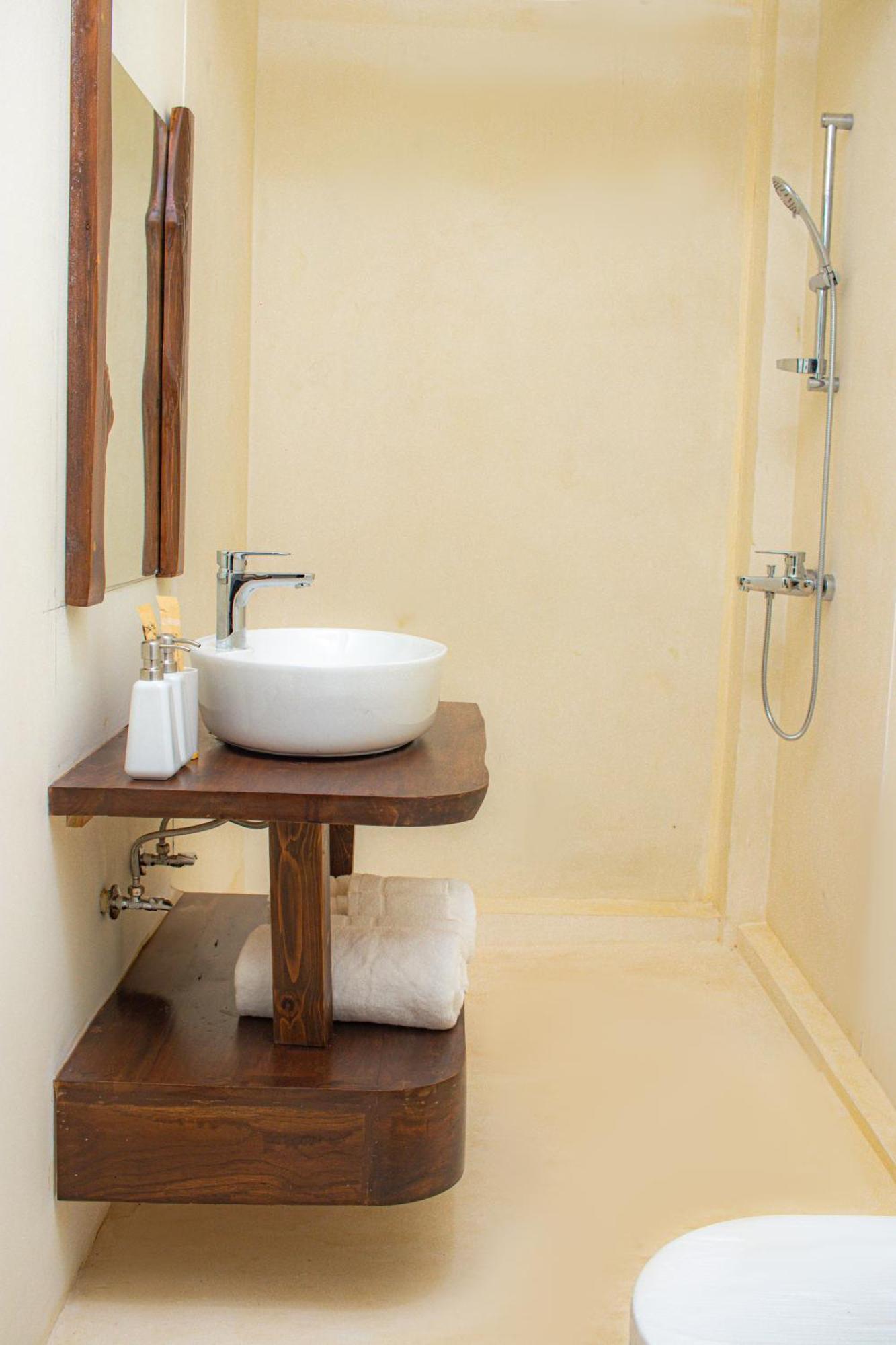 Spicepeek Boutique Hotel Cmb Airport Katunayake Exterior photo
