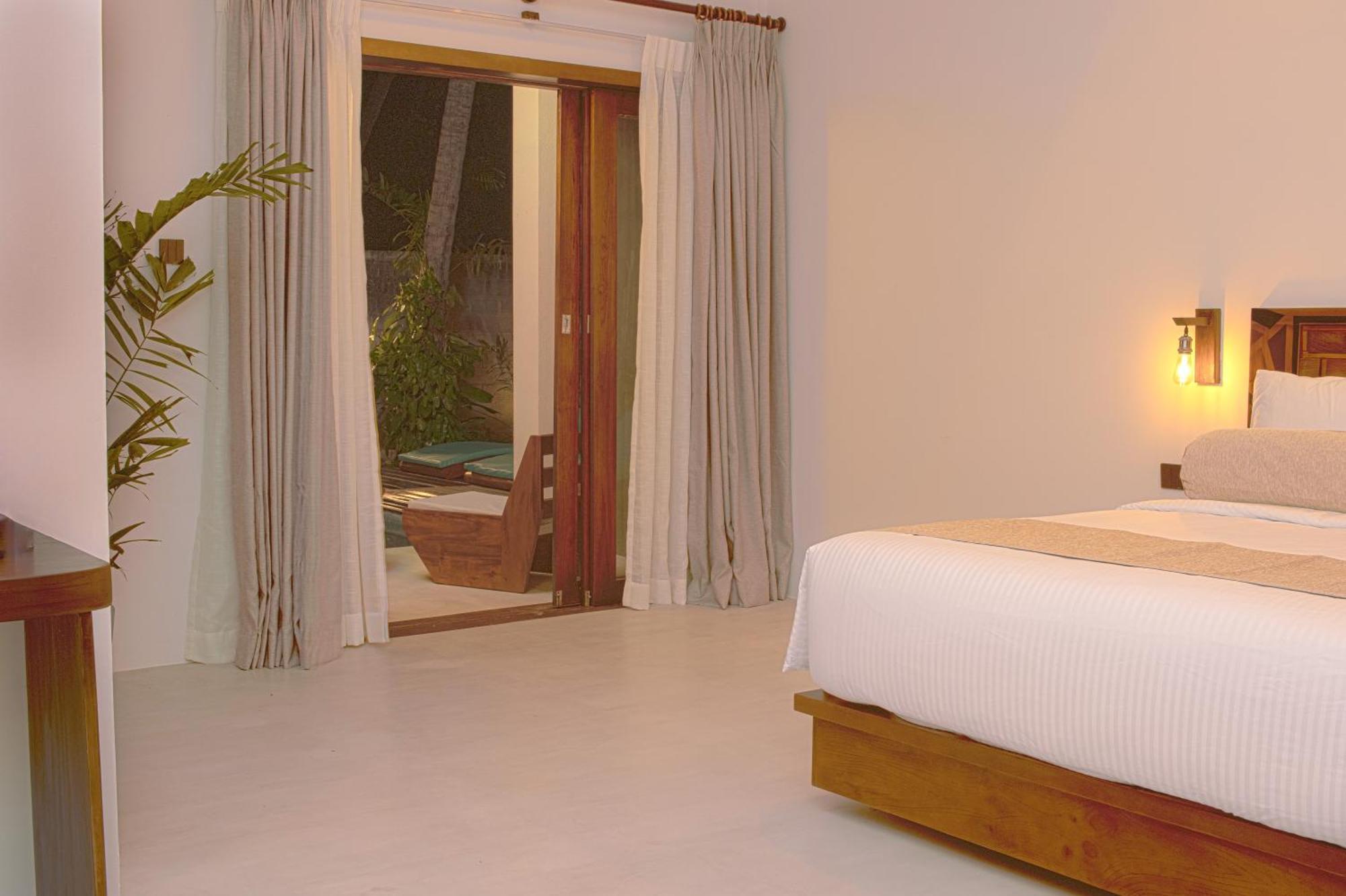 Spicepeek Boutique Hotel Cmb Airport Katunayake Exterior photo