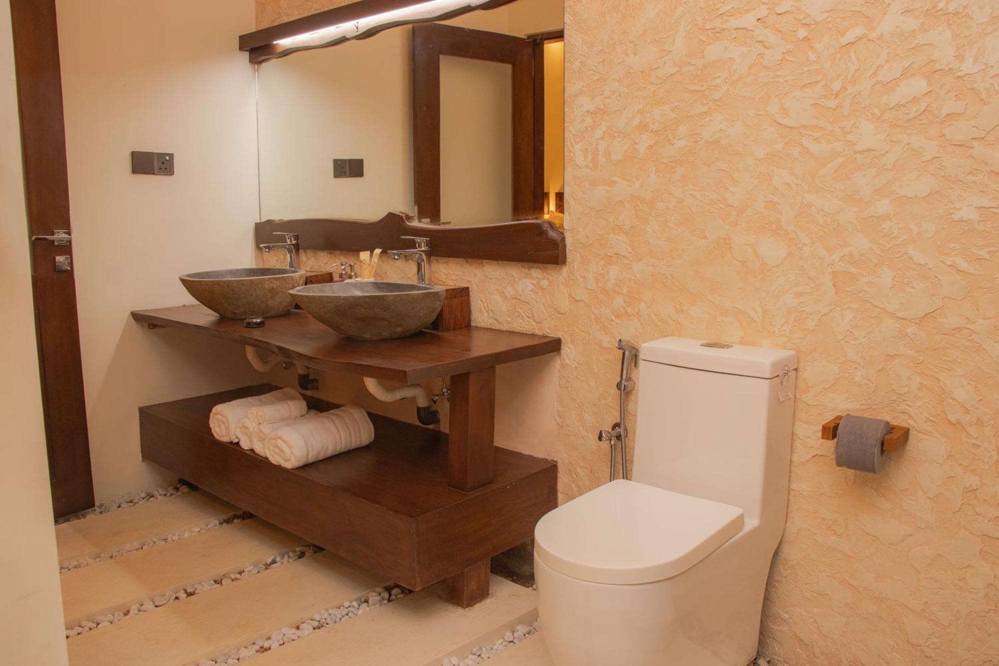 Spicepeek Boutique Hotel Cmb Airport Katunayake Exterior photo